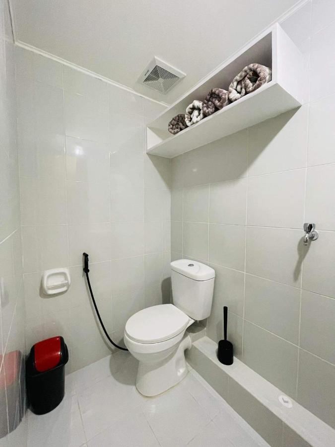 Lovely 2 Bedroom Condo Unit Iloilo Exterior foto