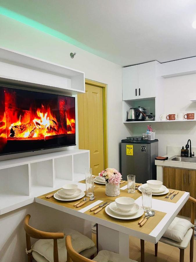 Lovely 2 Bedroom Condo Unit Iloilo Exterior foto